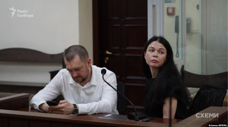 Жене подозреваемого главы АМКУ Кириленко избрали меру пресечения