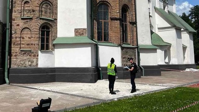 Из-за взрывной волны в ходе атаки РФ поврежден Софийский собор