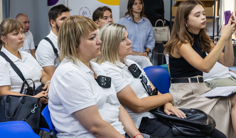 В Киеве инспекторов по благоустройству обязали носить бодикамеры