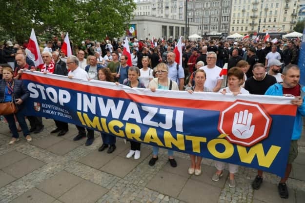 В Варшаве состоялся массовый митинг против миграции