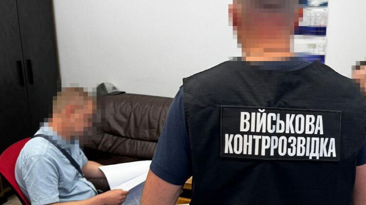 Чиновник Минобороны воровал миллионы на ремонте БТР