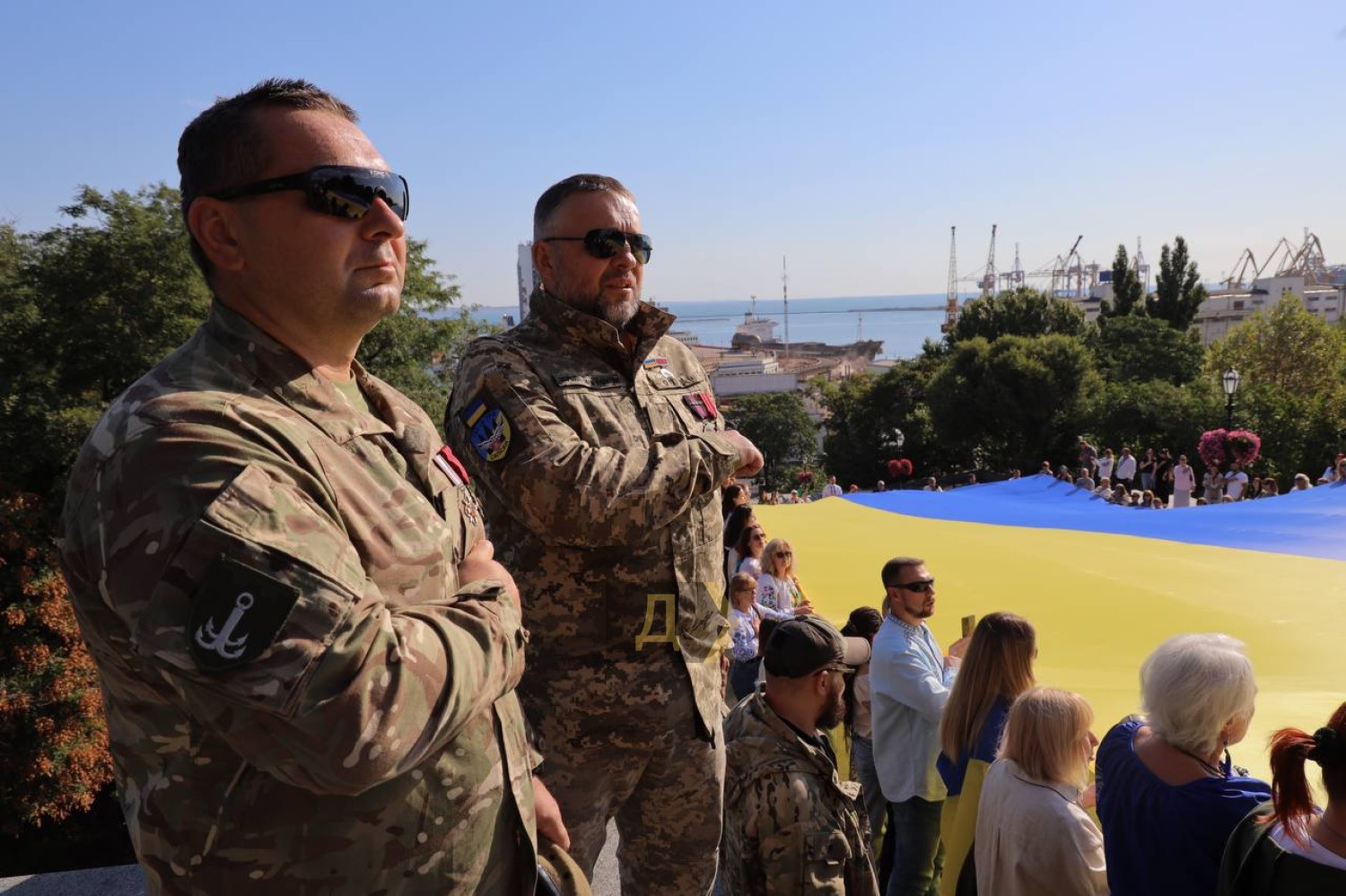 В Одессе подняли огромный флаг в День Независимости Украины: это первое масштабное мероприятие за годы войны