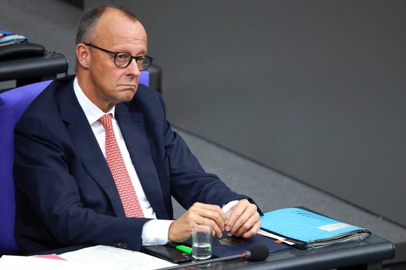 Германия больше не живет в мире: канцлер Мерц сообщил об атаке дронов, убийствах, шпионаже в стране