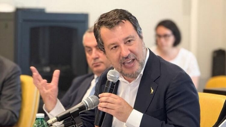 &#171;Пусть Макрон сам туда едет&#187;: между Римом и Францией назрел дипломатический скандал из-за темы миротворцев в Украине