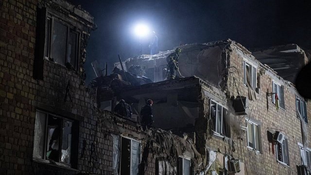 Спасательные работы на месте атаки РФ по пятиэтажке в Киеве завершились, в городе &#8212; 23 погибших &#8212; Зеленский