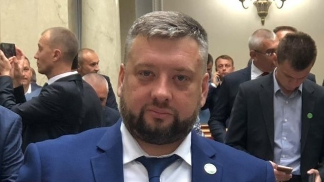 Членство нардепа Кузнецова во фракции &#171;Слуга народа&#187; будет приостановлено на время расследования &#8212; Арахамия