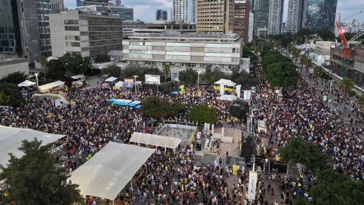 В Израиле более миллиона человек вышли на митинги за завершение войны с Газой