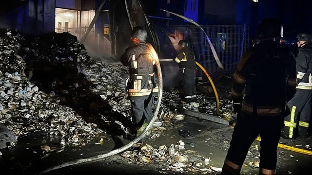Склады &#171;Эпицентра&#187; загорелись в Киевской области в результате удара РФ &#8212; соцсети