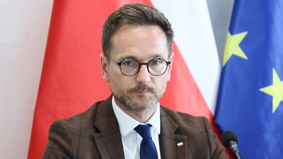 Автомобиль польского евродепутата обстреляли в Брюсселе