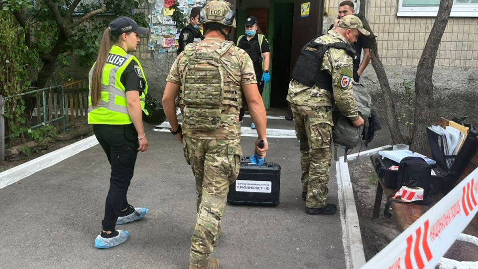 Двое погибших: в Киеве в квартире взорвалась граната