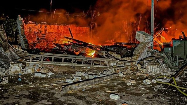 ГСЧС: В Харьковской области в результате удара дрона погиб человек, произошел пожар