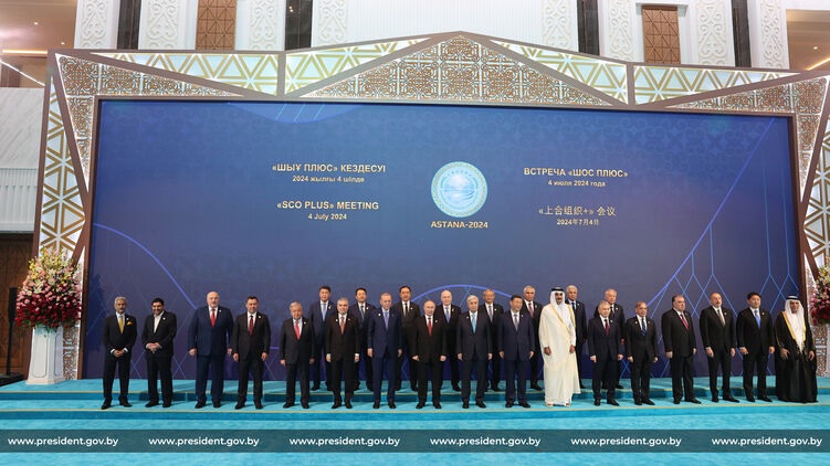 На саммите ШОС лидер Китая выступил с инициативой &#171;глобального управления&#187;