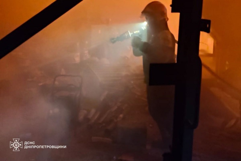 Горели газопровод и больница: последствия атаки по Днепропетровской области