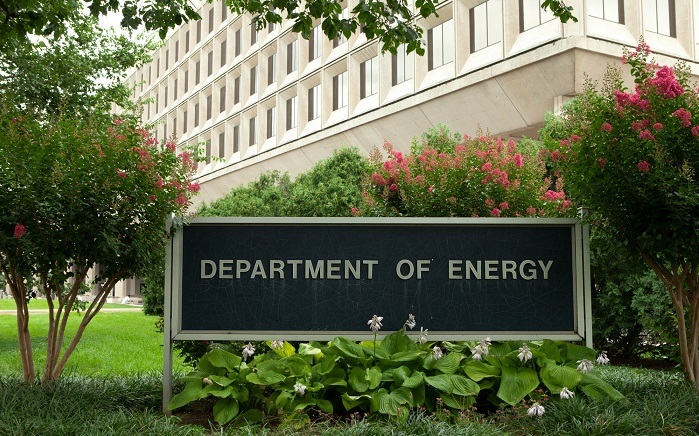 Штаты вынуждены закупать обогащенный уран у России из-за нехватки собственных мощностей &#8212; министр энергетики США