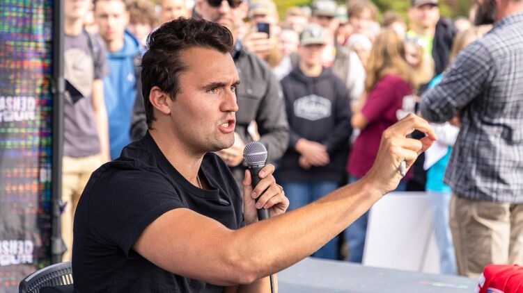 В США в университете стреляли в сторонника Трампа Чарли Кирка, президент США объявил о его смерти