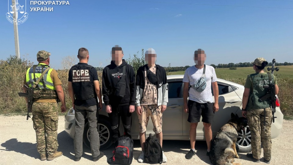 В Одессе женщина за 27 тысяч долларов пыталась переправить двух военнообязанных в Молдову