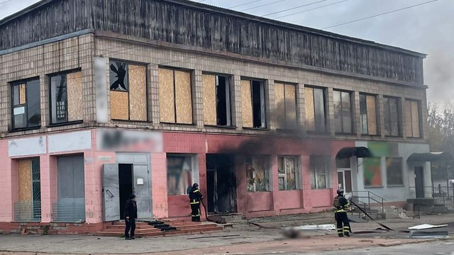 РФ атаковала Черниговщину: есть раненые, пожар на нефтебазе