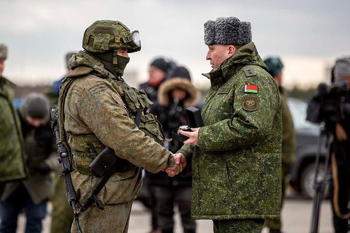 В Беларуси началась внезапная проверка боеготовности армии