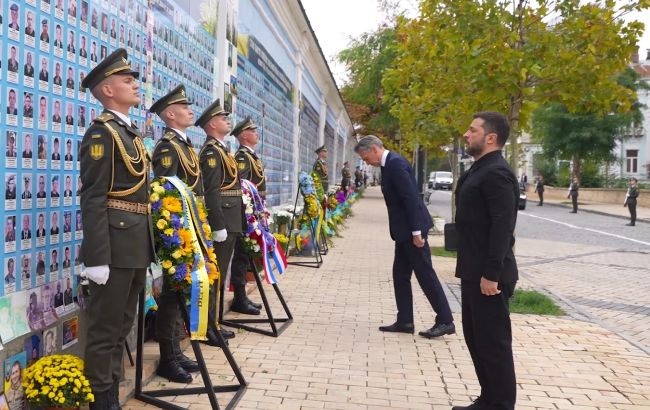 Премьеры двух стран ЕС прибыли в Киев