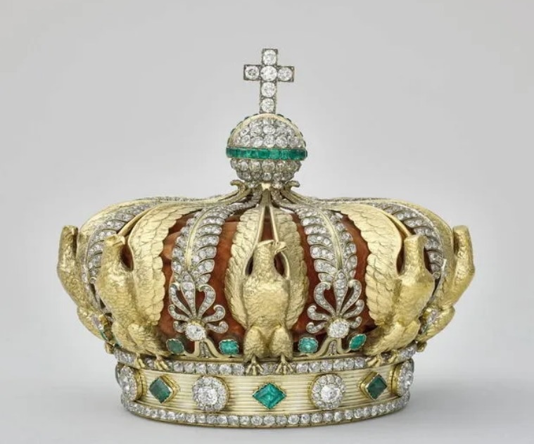 Ограбление Лувра: во Франции задержали еще пятерых подозреваемых