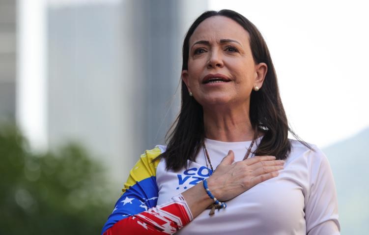 Нобелевскую премию мира в 2025 году отдали оппозиционному политику в Венесуэле 