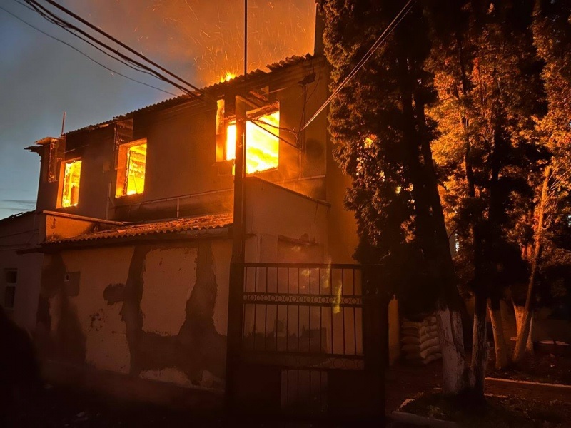 Дроны атаковали Чернигов и Новгород-Северский: уничтожено админздание