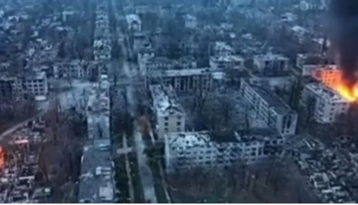 В посёлке Белицком на пути к Доброполью после обстрелов бушуют пожары &#8212; соцсети