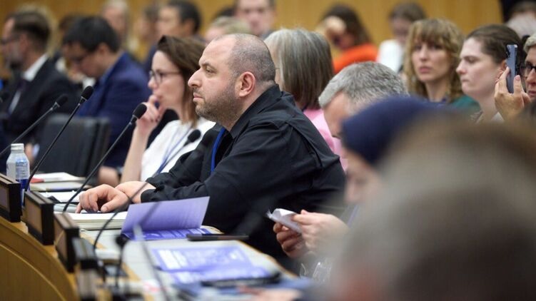 У Умерова подтвердили, что его допрашивали в НАБУ в связи с делом Миндича