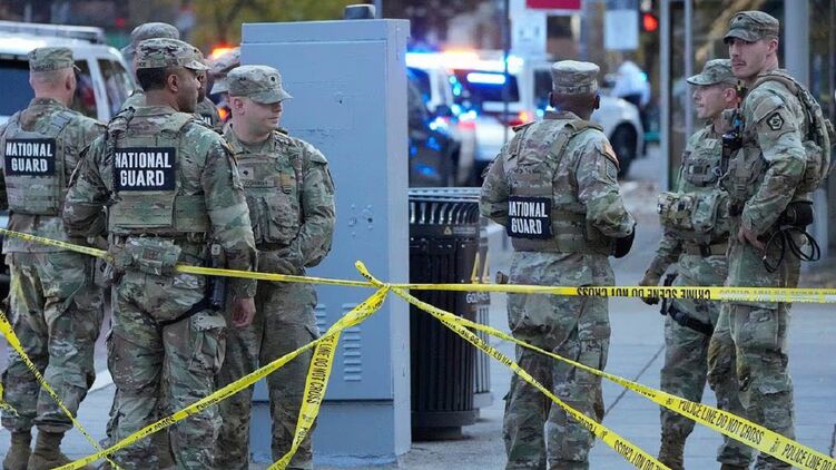 Задержан стрелявший возле Белого дома в Вашингтоне: в США приостановили прием мигрантов из Афганистана