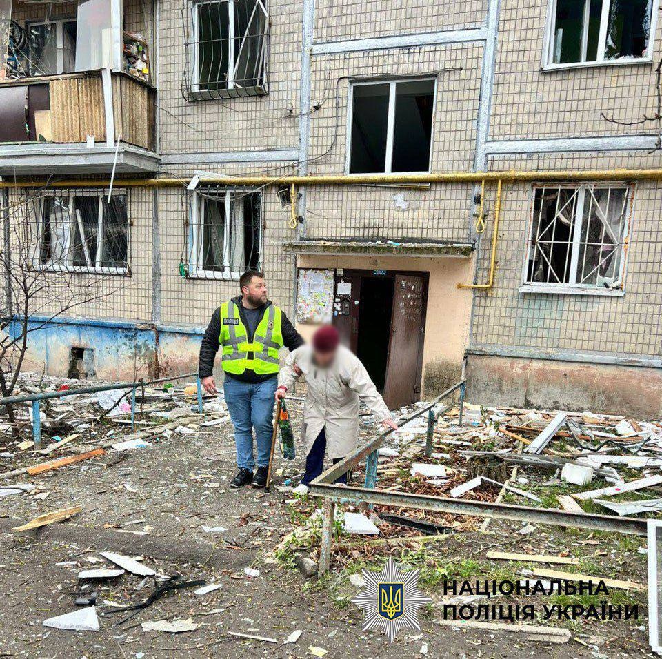 Не менее пяти раненых: РФ 23 декабря нанесла авиаудары по Киеву