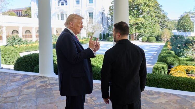 Трамп дал Зеленскому считаные дни для ответа на мирное предложение США &#8212; FT