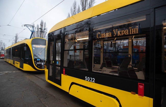 В Киеве с 16 декабря возобновляют движение трамваев 14, 18 и автобуса 112 на Глубочицкой