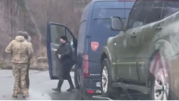 В Харькове военкомы мобилизовали волонтёра, который вёз помощь для ВСУ — СМИ