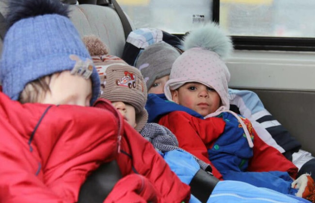 В Комитете Рады одобрили законопроект 12353 об обязательной эвакуации детей из зон боевых действий 