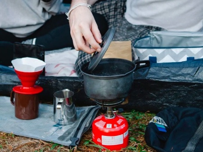 Зимой в холодных киевских квартирах взрываются газовые баллоны: эксперт рассказал об опасности