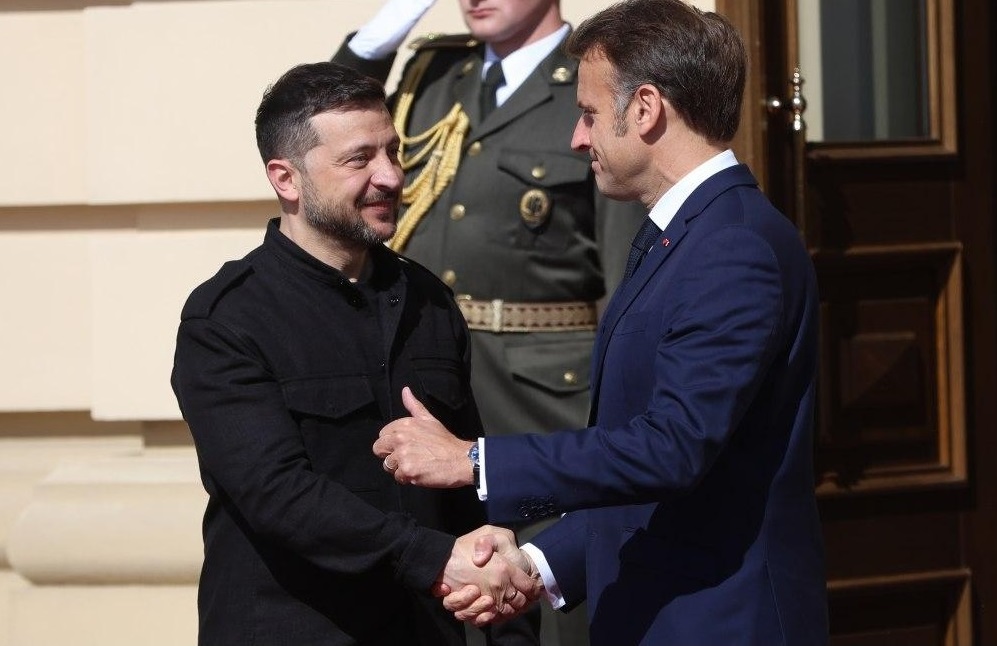 Прекращение огня в Украине: Зеленский и Макрон объяснили, как будет работать мониторинг его соблюдения