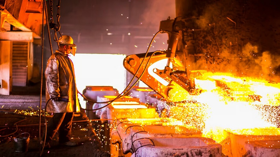 Перебои с электричеством угрожают металлургии: каковы риски для экономики Украины