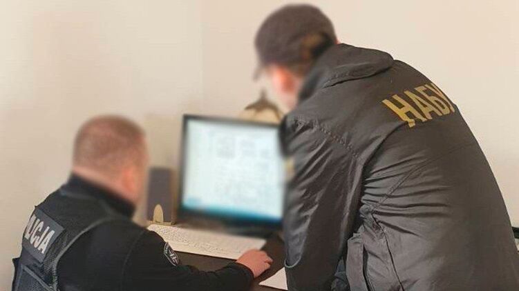 НАБУ провело обыски у водителя Андрея Ермака — СМИ