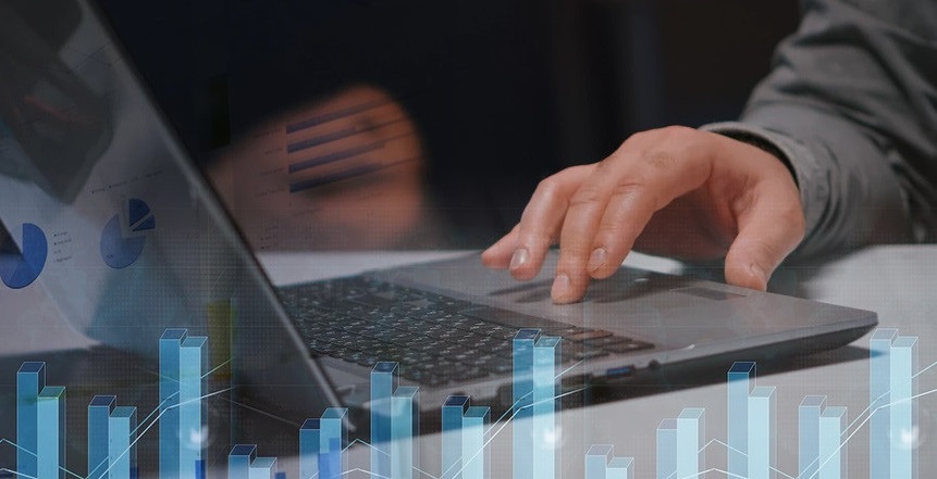 Польша планирует купить крупный государственный банк в Украине