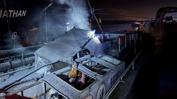 В декабре Украина сократила экспорт пшеницы и кукурузы после ударов по портам — Bloomberg