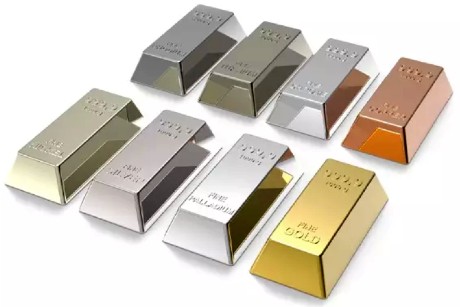 Золото, серебро и биткоин резко дешевеют, а курс доллара США укрепляется: с чем это связано?