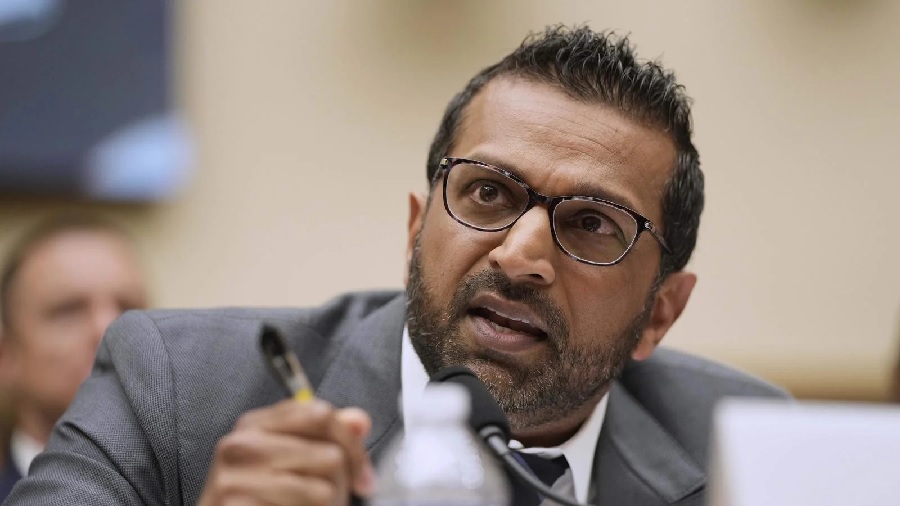 США использовали все законные возможности для мирного решения вопроса по Мадуро — директор ФБР Патель