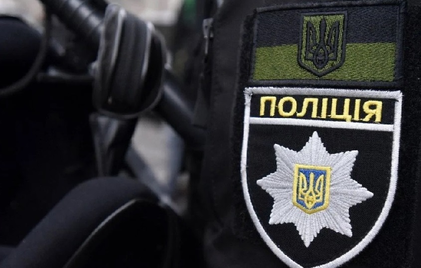 В Киеве сбежавший в самоволку военный подорвал гранату во время пьянки и убил человека