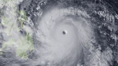 Испания одобрила 7 млрд евро помощи для регионов, пострадавших от шторма