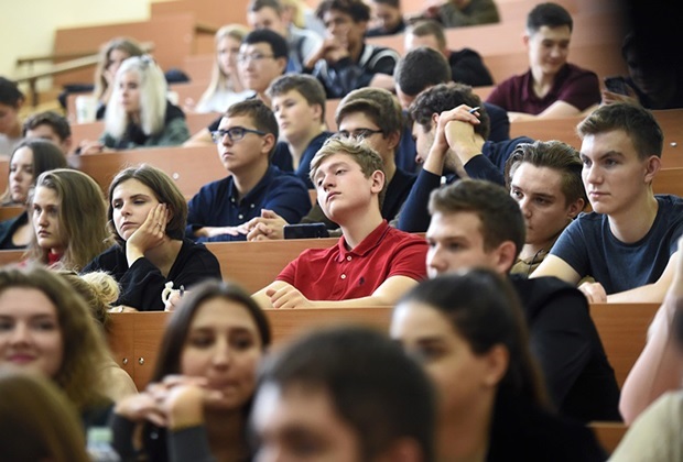 С 2030 года в Украине хотят сократить обучение на бакалавра с 4 до 3 лет