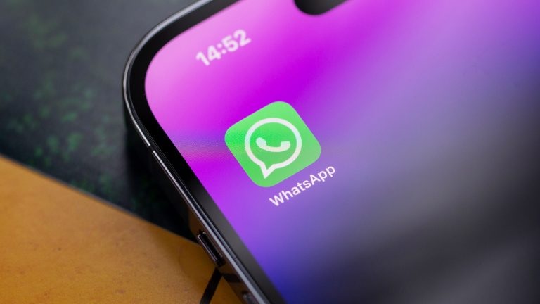 В РФ полностью запретили WhatsApp: домен убрали из списка DNS-серверов