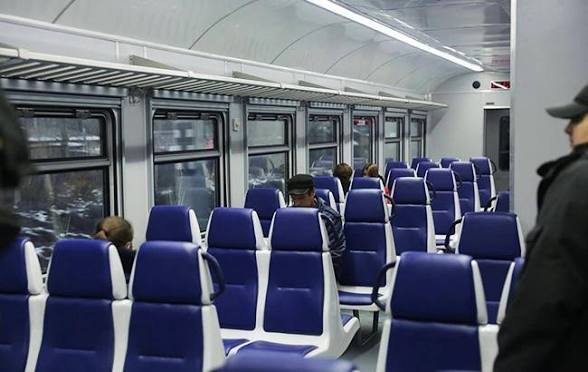 Скоростные поезда УЗ перестали доезжать до Харькова: что известно