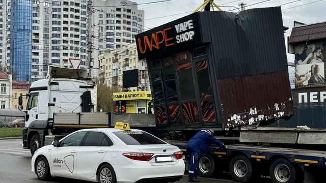 В Киеве усиливают работу по демонтажу незаконных временных сооружений — КГГА