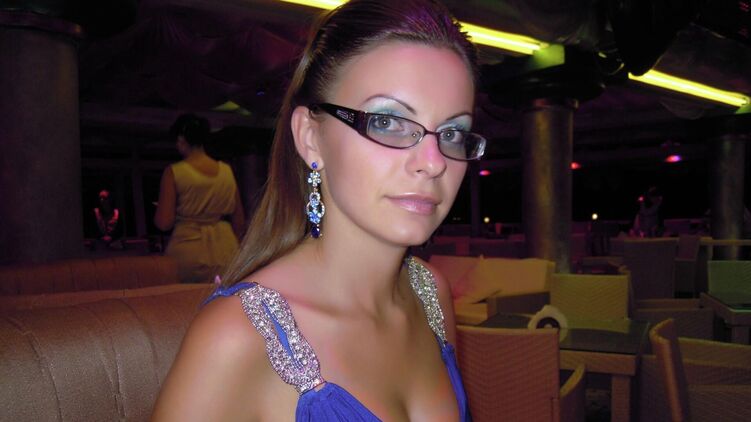 МИД Украины уволило только что назначенного почетного консула в Доминикане из-за её голых фотосессий