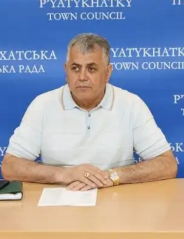 В Пятихатках Днепропетровской области совершено покушение на мэра, он в тяжёлом состоянии